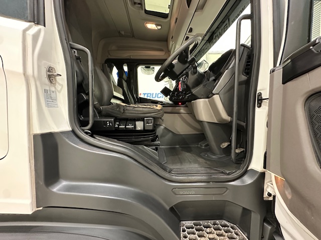 Scania G410 4×2 Sleeper Cab Tractor Unit