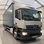 Mercedes Actros 2530 6×2 Day Cab Curtainsider - thumbnail