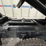 Volvo FM 370 8×4 Steel Tipper Grab - thumbnail