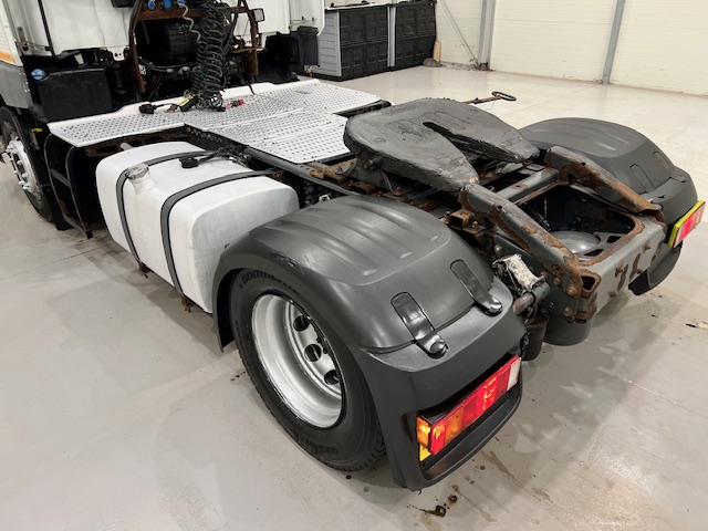 DAF CF 400 4×2 Sleeper Cab Tractor Unit