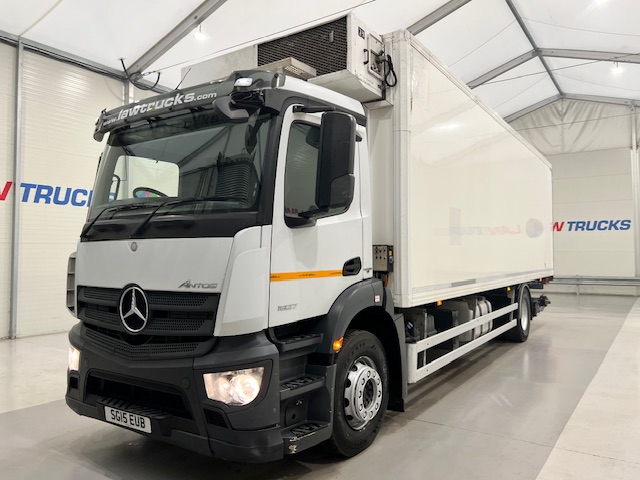 Mercedes Antos 1827 Day Cab Fridge Box