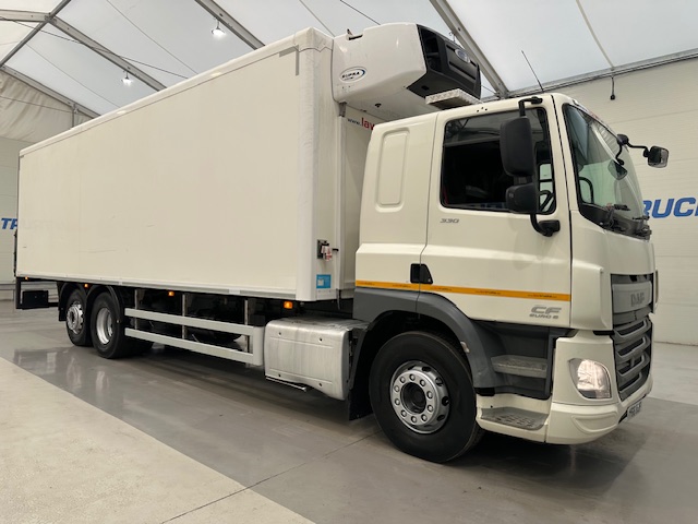 DAF CF 330 6×2 Sleeper Cab Fridge Box