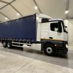 Mercedes Actros 2530 6×2 Sleeper Cab Curtainsider - thumbnail