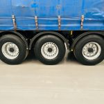 Montracon Tri Axle Curtainsider Trailer - thumbnail
