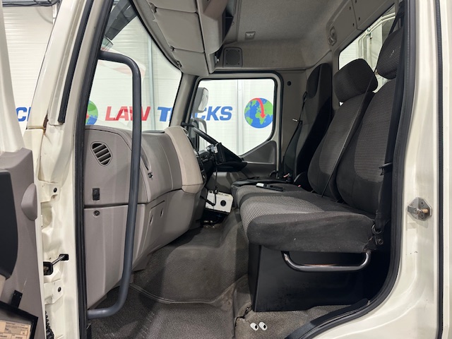 DAF LF 220 4×2 Day Cab Refuse Collector