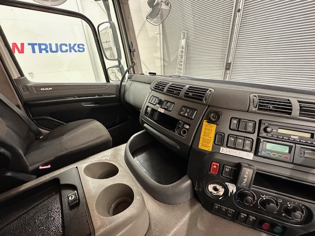 DAF CF 290 6×2 Rear Steer Fridge Box
