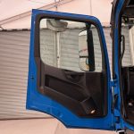 Mercedes Arocs 1824 Day Cab Skip Loader - thumbnail