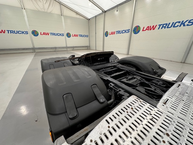 DAF CF 460 6×2 Midlift Tractor Unit