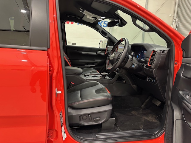 Ford Ranger Raptor 2.0 Auto 4×4 Pick Up