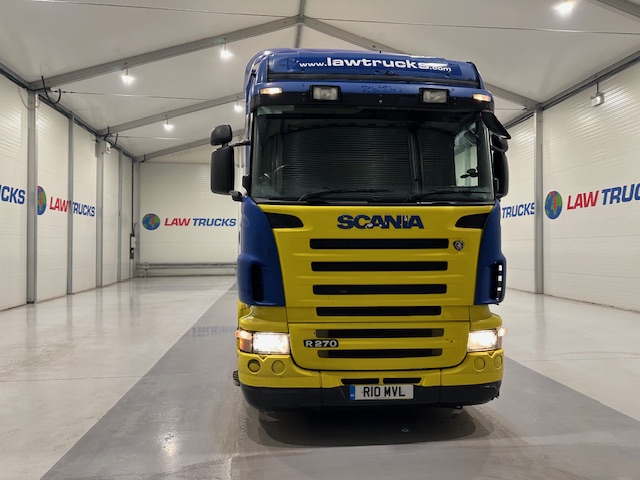 Scania R270 4×2 Sleeper Cab Box Van Manual