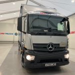 Mercedes Actros 2530 6×2 Day Cab Curtainsider - thumbnail