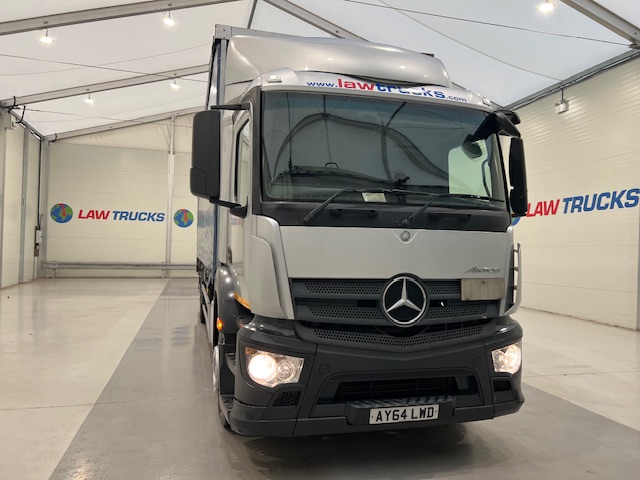 Mercedes Actros 2530 6×2 Day Cab Curtainsider