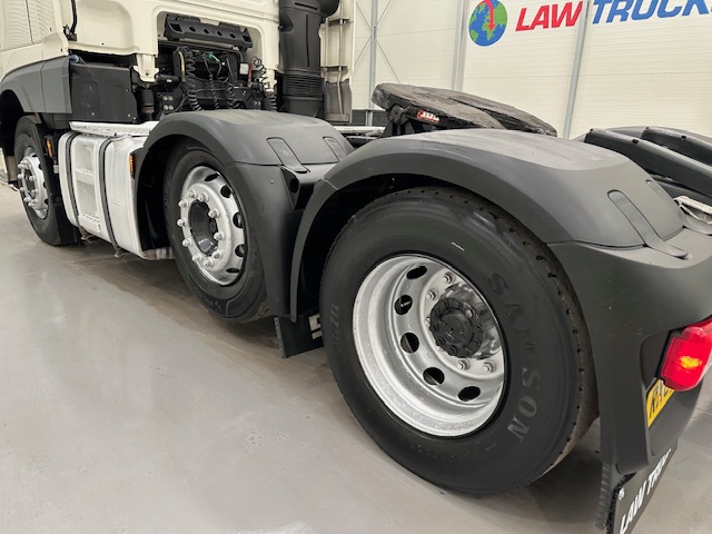 DAF XF 510 6×2 Midlift Tractor Unit