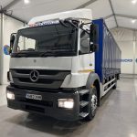 Mercedes 1824 4×2 Day Cab Curtainsider - thumbnail