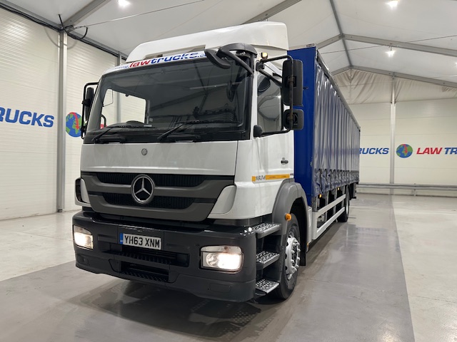 Mercedes 1824 4×2 Day Cab Curtainsider