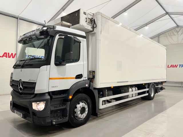 Mercedes Antos 1827 Day Cab Fridge Box
