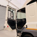 DAF CF 220 4×2 Sleeper Cab Curtainsider - thumbnail