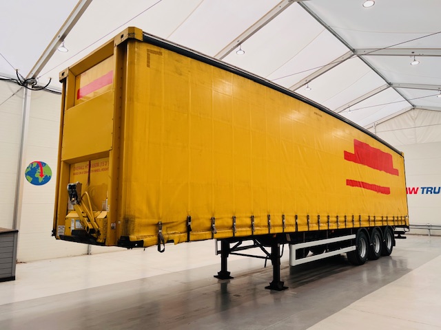 Don Bur Tri Axle Curtainsider Trailer