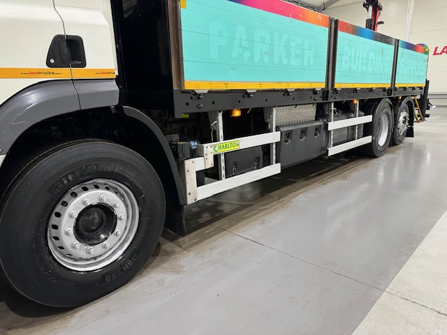 DAF CF 370 6×2 Rear Lift Dropside Brick Grab Manual