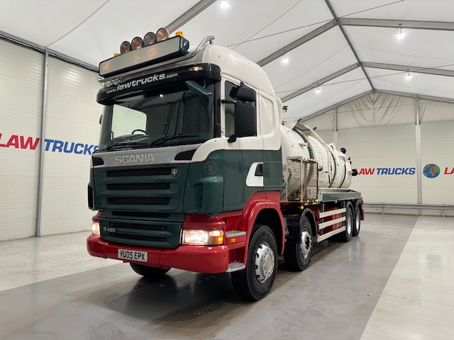 Scania R420 8×4 Highline Vacuum Tanker