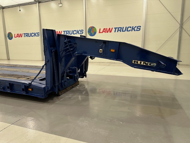 King GTL 48 60 Tri Axle Machinery Carrier Lowloader