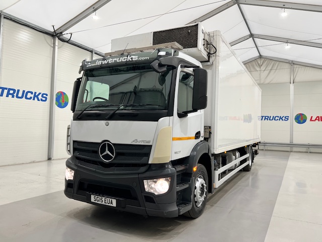 Mercedes Antos 1827 Day Cab Fridge Box