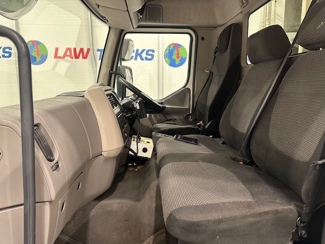 DAF LF 220 4×2 Day Cab Refuse Collector