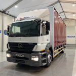 Mercedes Axor 1824 Day Cab Curtainsider - thumbnail
