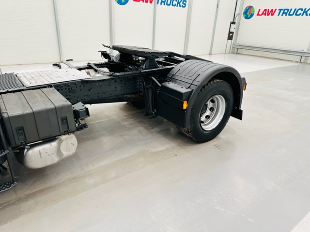 Iveco Stralis 450 4×2 Tractor Unit