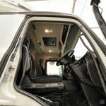 Mercedes Actros 1824 4×2 Sleeper Cab Box Van - thumbnail