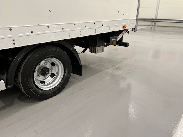 Isuzu N75.190 Day Cab Box Van