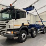 Scania P360 8×4 Day Cab Hookloader Manual - thumbnail