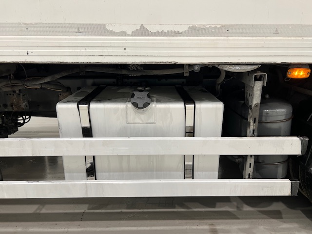 DAF CF 290 6×2 Rear Steer Fridge Box
