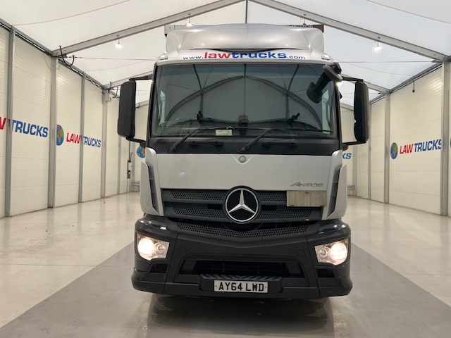 Mercedes Actros 2530 6×2 Day Cab Curtainsider