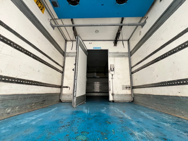 Mercedes Axor 1824 Day Cab Box Van
