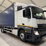 Mercedes Actros 2530 6×2 Sleeper Cab Curtainsider - thumbnail