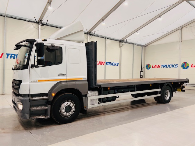Mercedes Axor 1824 Sleeper Cab Flatbed