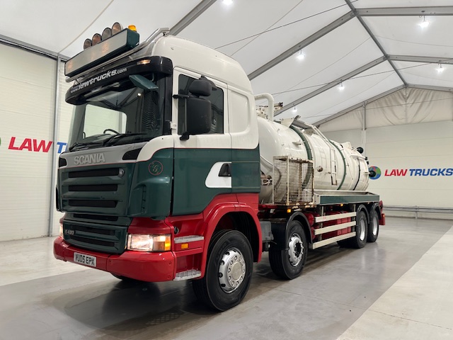 Scania R420 8×4 Highline Vacuum Tanker