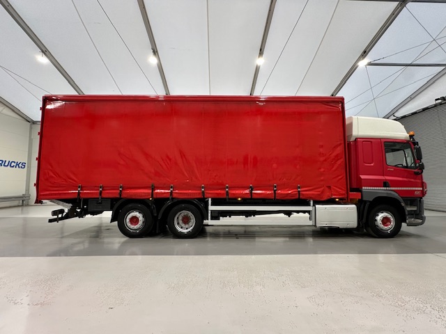 DAF CF 290 6×2 Rear Lift Sleeper Cab Curtainsider