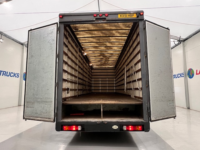 Scania R94 220 4×2 Sleeper Cab Box Van Manual