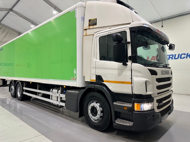 Scania P280 6×2 Rear Lift Day Cab Fridge Box