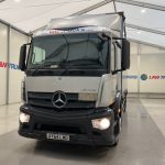 Mercedes Actros 2530 6×2 Day Cab Curtainsider - thumbnail