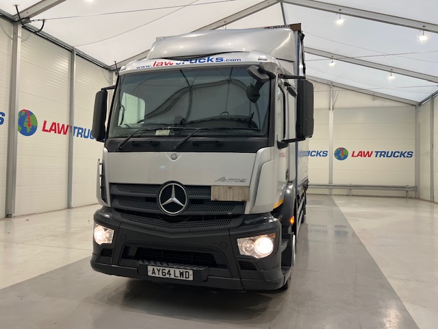 Mercedes Actros 2530 6×2 Day Cab Curtainsider
