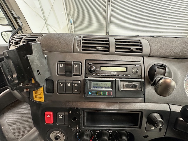 DAF  CF 290 6×2 Rear Steer Fridge Box