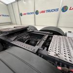 Volvo FH 460 Euro 5 6×2 Tractor Unit Safari Edition - thumbnail