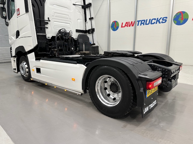 Renault T480 High 4×2 Tractor Unit