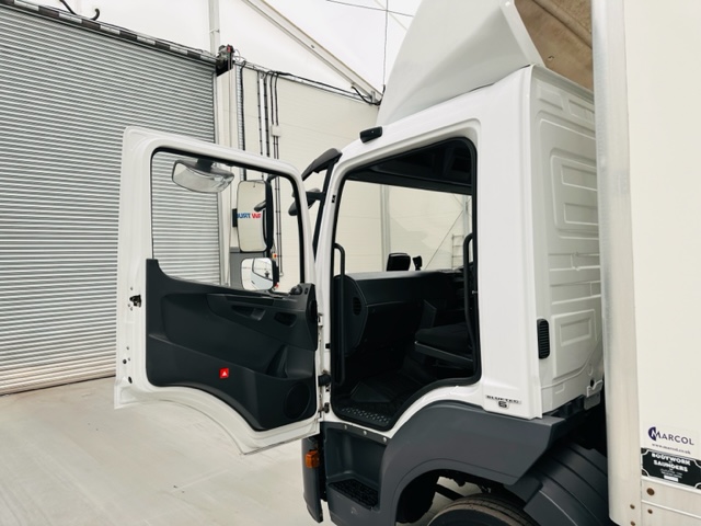 Mercedes Atego 816 Day Cab Box Van