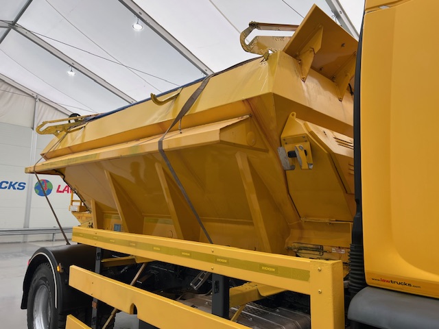 DAF LF 250 4×2 Sleeper Cab Gritter