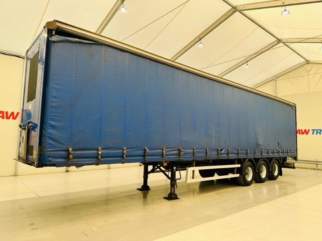 Montracon Tri Axle Curtainsider Trailer