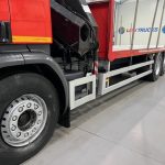 Scania P280 6×2 Rear Lift Flatbed with Crane - thumbnail